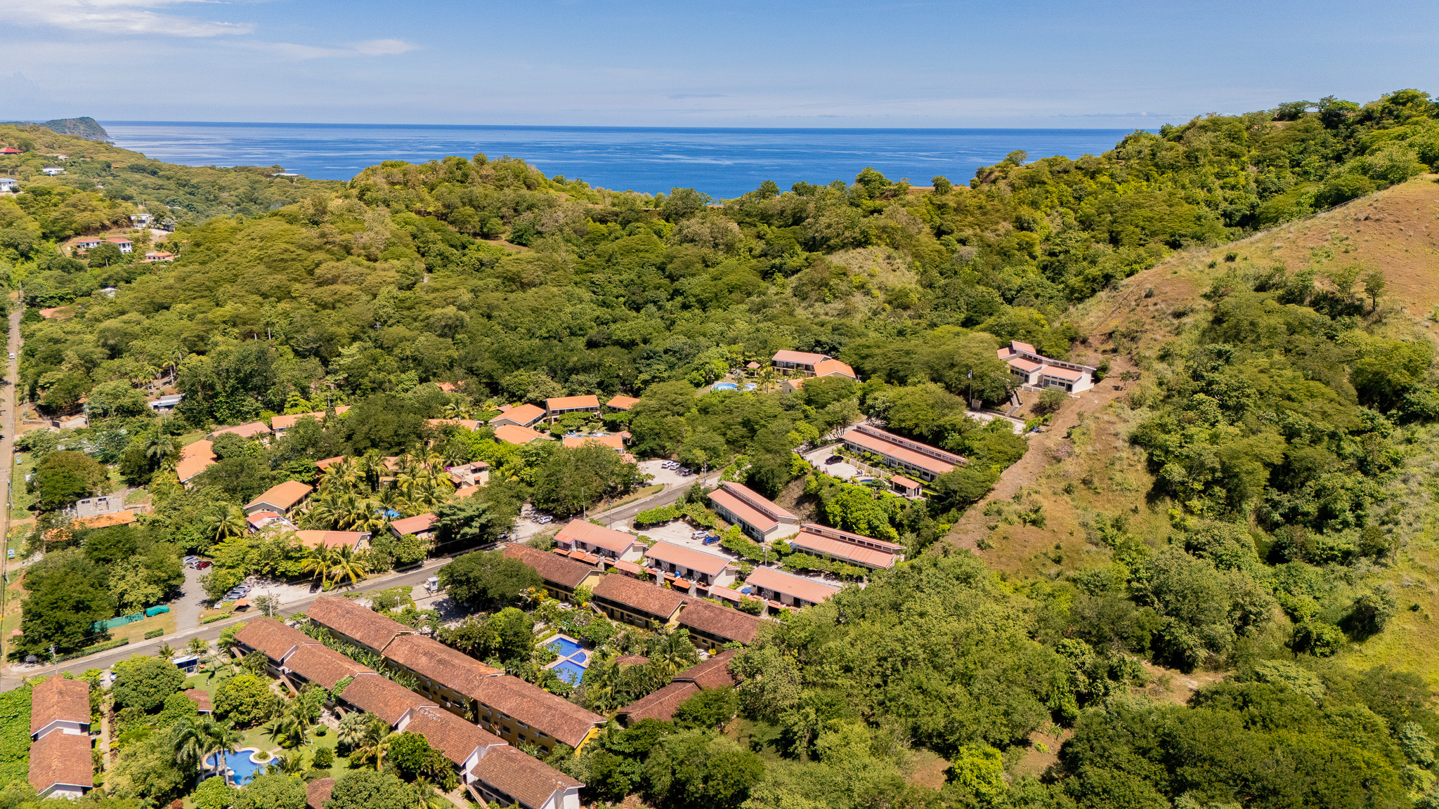 Pura Vida 19 - RE/MAX SYNERGY